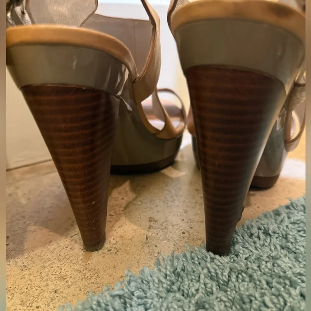 MICHAEL Michael Kors Carla Nude Leather Platform Wood stacked heel Sandals 7